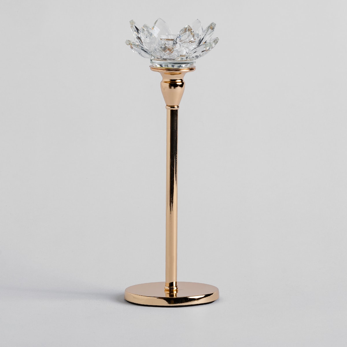 Elegancki świecznik na nóżce ze szkła kryształowego ceva z motywem kwiatowym