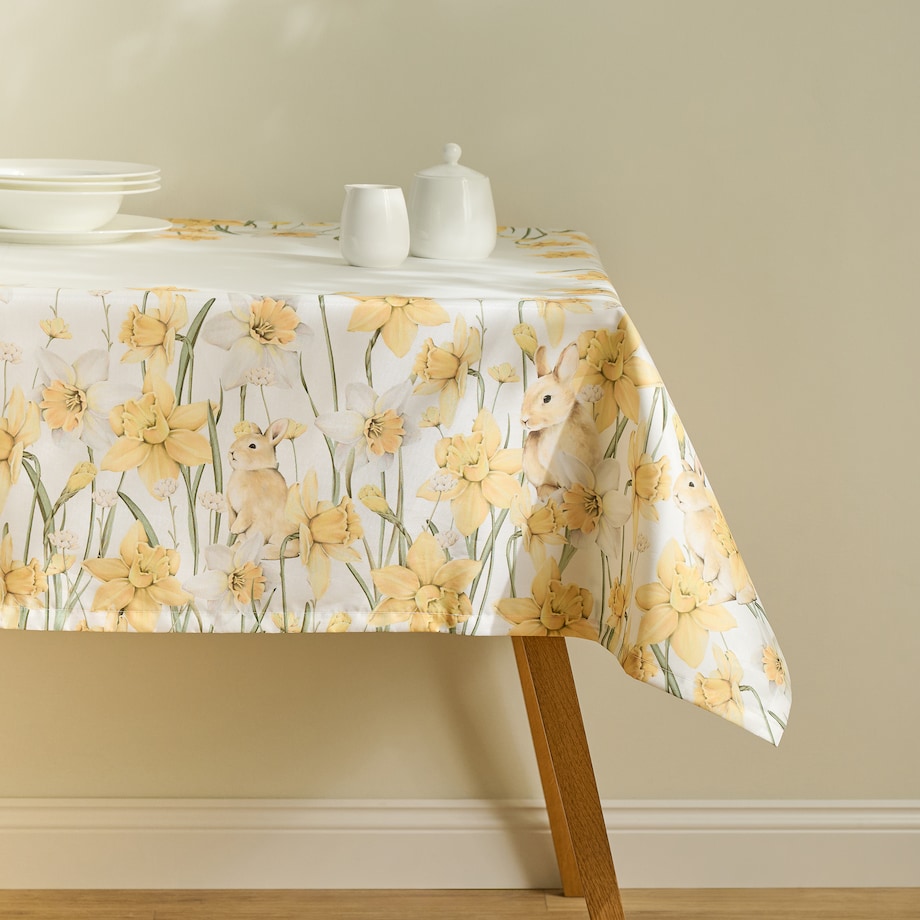 Obrus z nadrukiem Daffelisbunny 150x220 cm z motywem królika