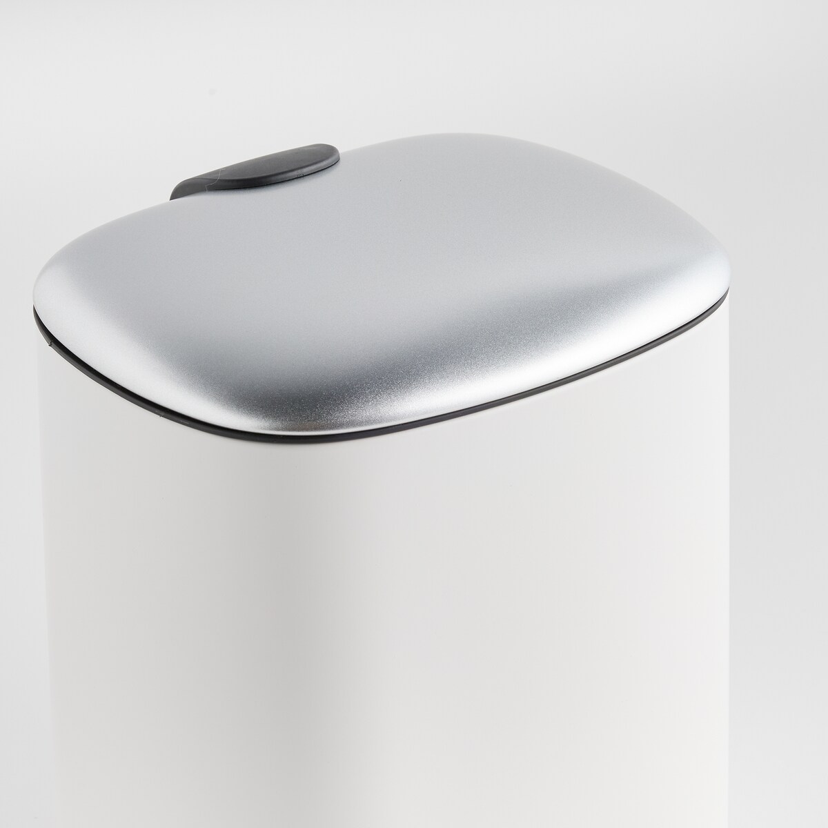 Kosz Na Śmieci Monique