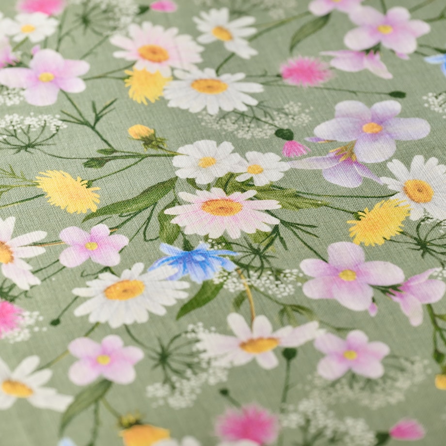 Obrus z nadrukiem Melow z motywem kwiatowym