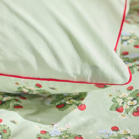 Pościel bawełniana z lamówką Berralee 160x200 cm z motywem owoców