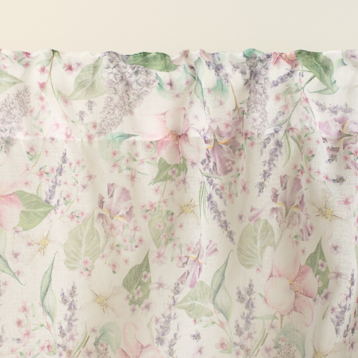 Firana Bezillo 140x250 cm z motywem kwiatowym