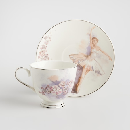 Filiżanka ze spodkiem z baletnicą Natalie