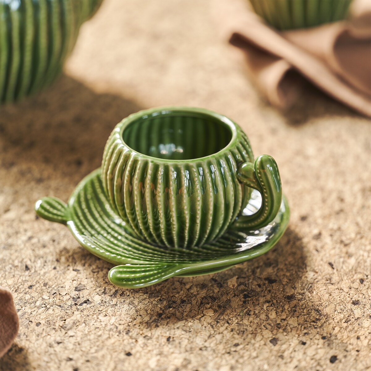 Filiżanka Ze Spodkiem Cacti z motywem roślinnym