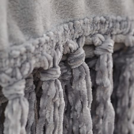 Jednokolorowy koc Tassels 130x170 cm