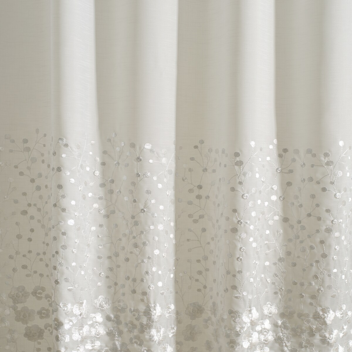 Firana haftowana Lucks 140x250 cm z motywem kwiatowym