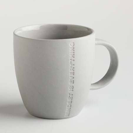 Kubek Avior z motywem napisów