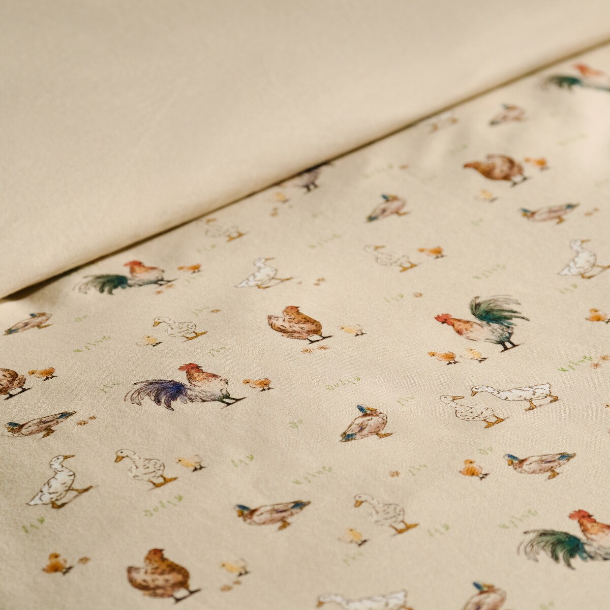 Pościel z bawełny satynowej Alti 200x220 cm z motywem kurczaka