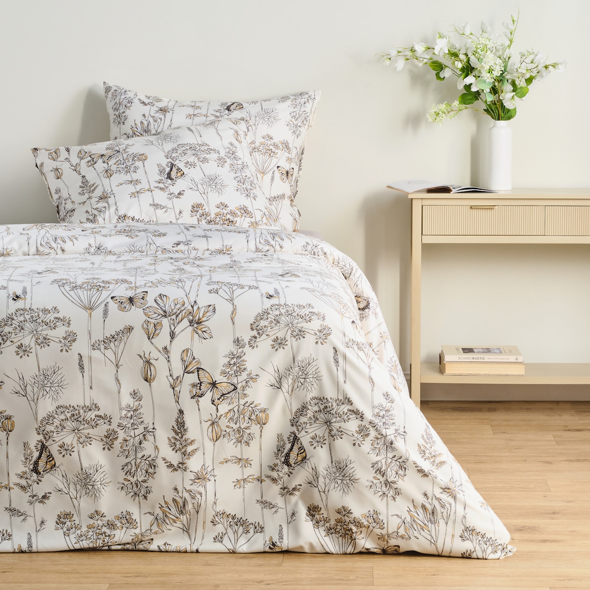 Pościel Z Mikrofibry Alba 160x200 cm z wzorem kwiatowym