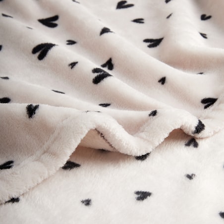 Drukowany koc Malorina 150x200 cm z motywem serc