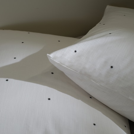 Pościel Haftowana Blumora 200x220 cm