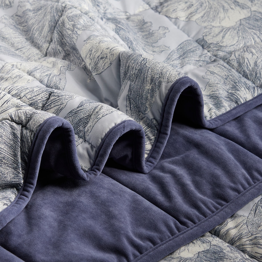 Narzuta Flowa 200x220 cm z motywem kwiatowym