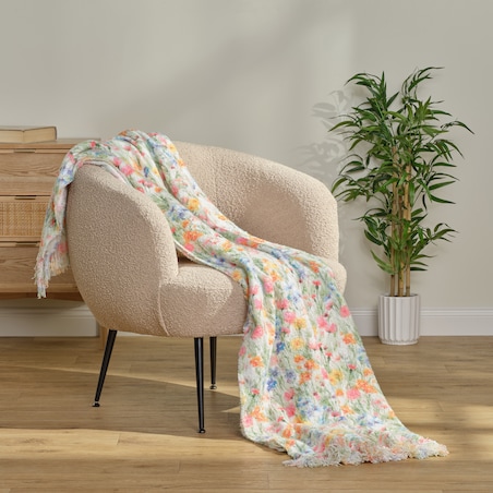 Wzorzysty koc Erfe 130x170 cm z wzorem kwiatowym