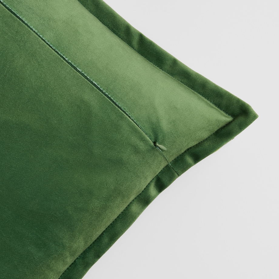 Poszewka z nadrukiem Emeris 45x45 cm z motywem kwiatowym