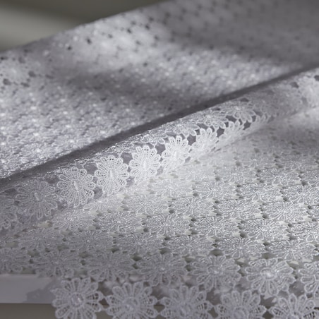 Serweta Douglasa 80x80 cm z motywem kwiatowym