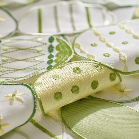 Bieżnik Haftowany Egios 35x180 cm z motywem jajka