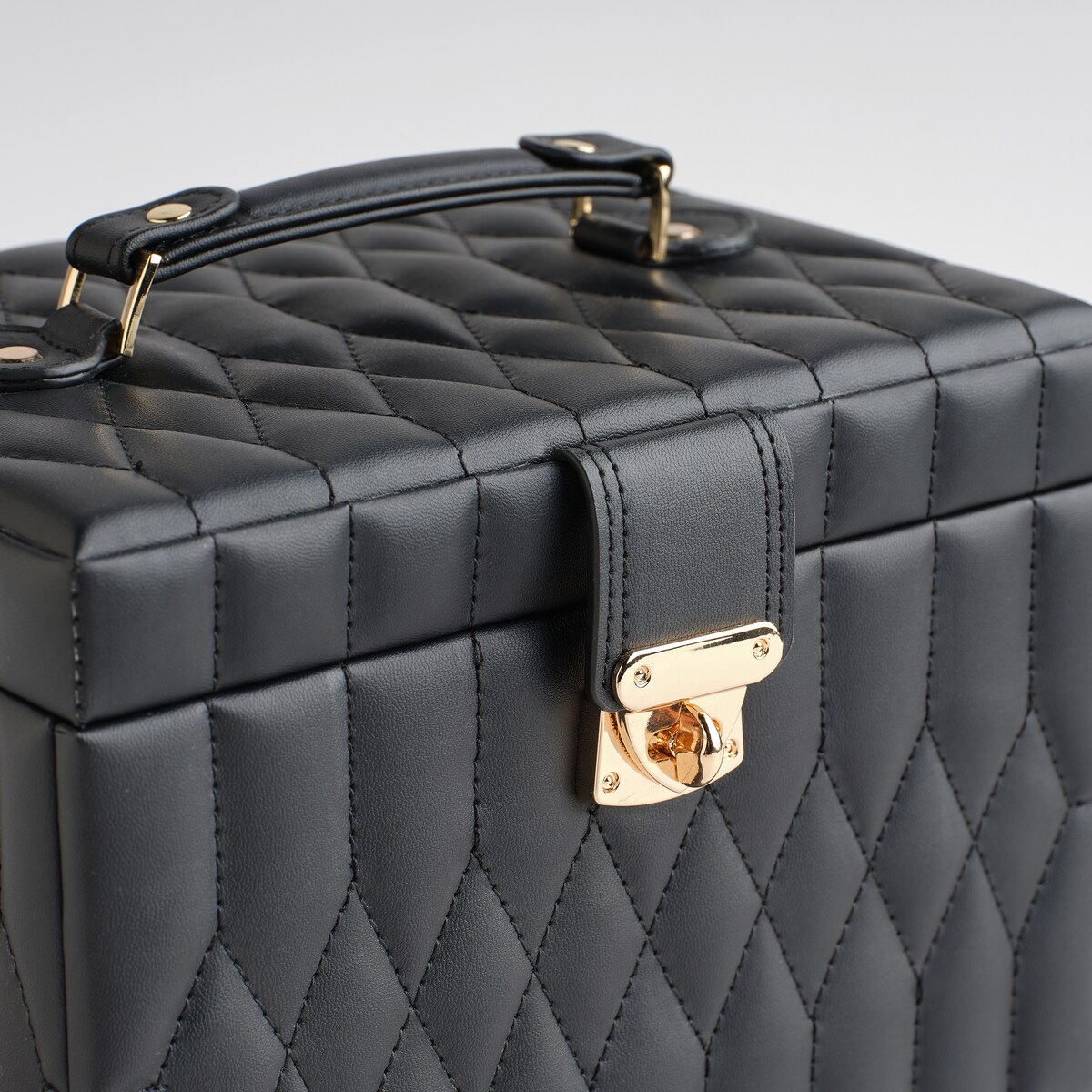 Szkatułka Na Biżuterię Katelina 23x18 cm