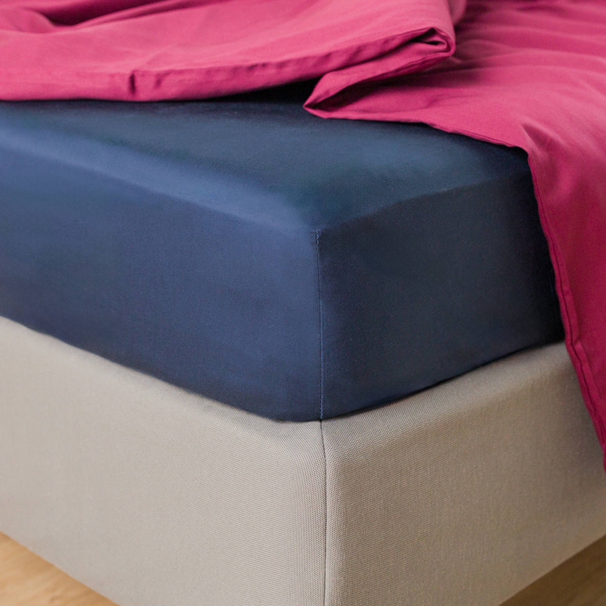 Prześcieradło z Bawełny Satynowej z gumką Satinette 160x200 cm