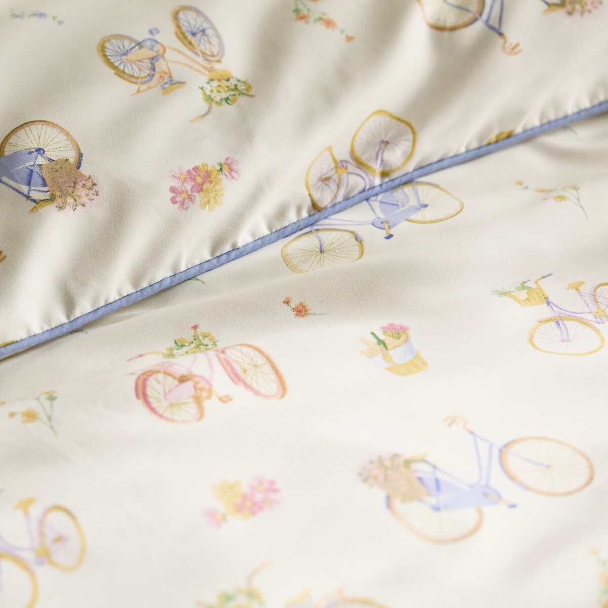 Pościel z mikrofibry z lamówką Veloni 200x220 cm