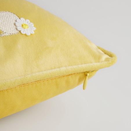 Poszewka Haftowana Hopspring 45x45 cm z motywem królika