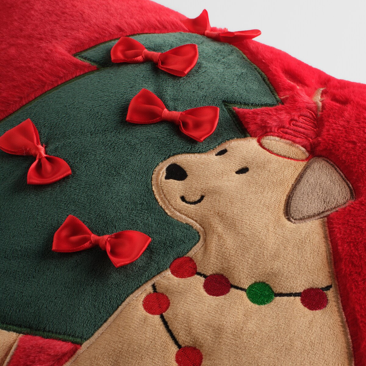 Poszewka Haftowana Pawty 45x45 cm z motywem choinki