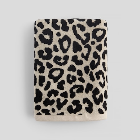 Ręcznik Panther 70x130 cm z motywem zwierzęcym