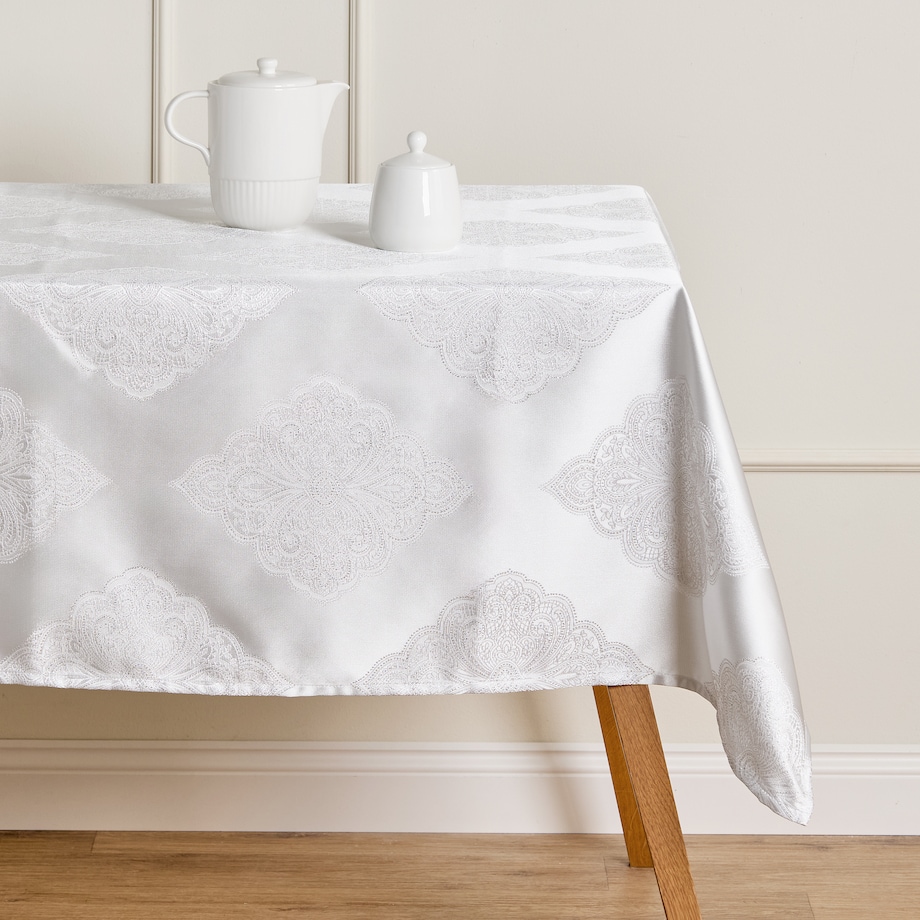 Obrus Żakardowy Hiren 148x300 cm z motywem arabeski