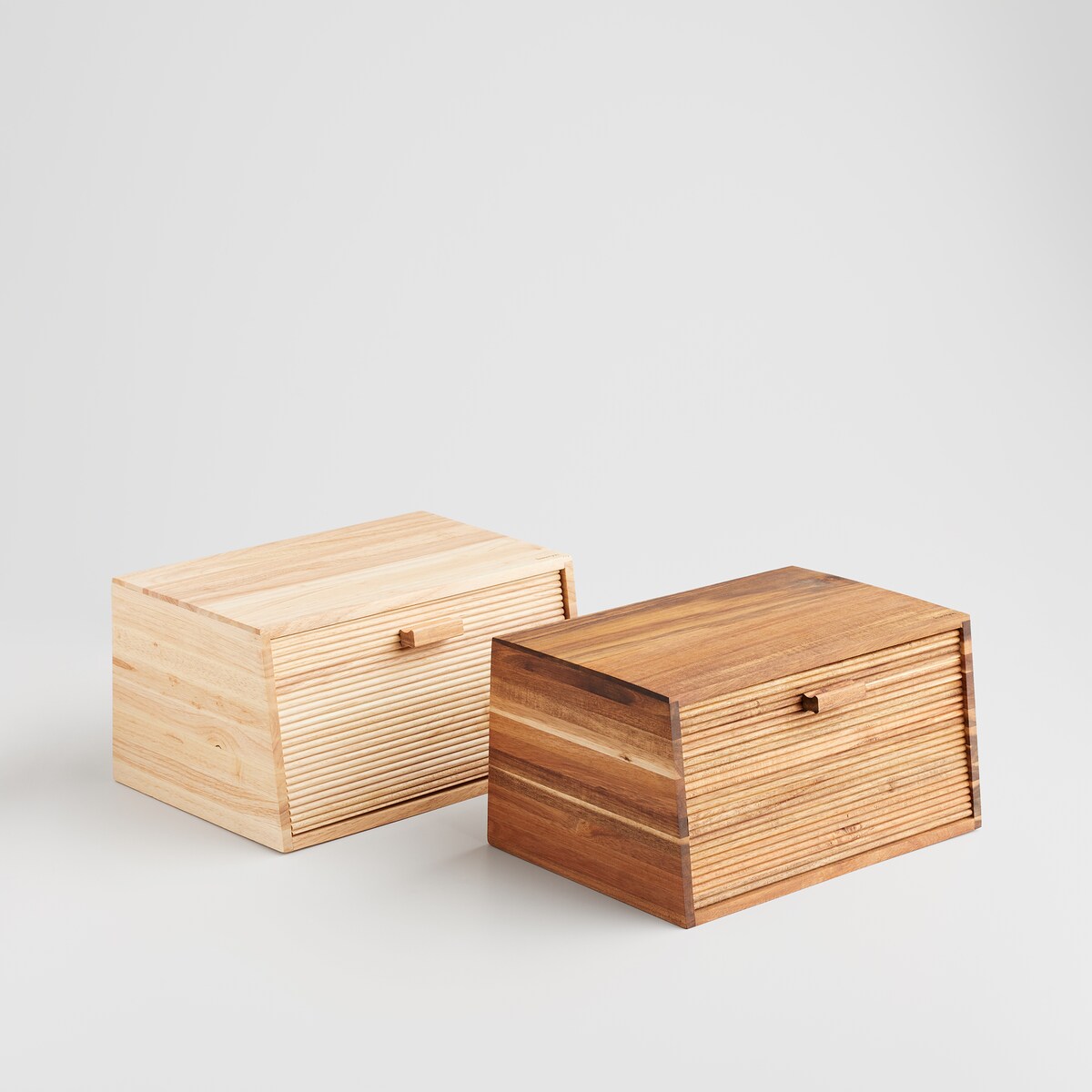 drewniany chlebak z drewna akacjowego cottago