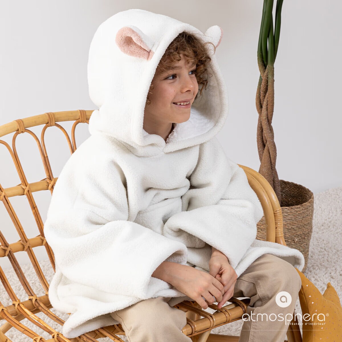 Koc z rękawami z uszkami, 60 x 95 cm