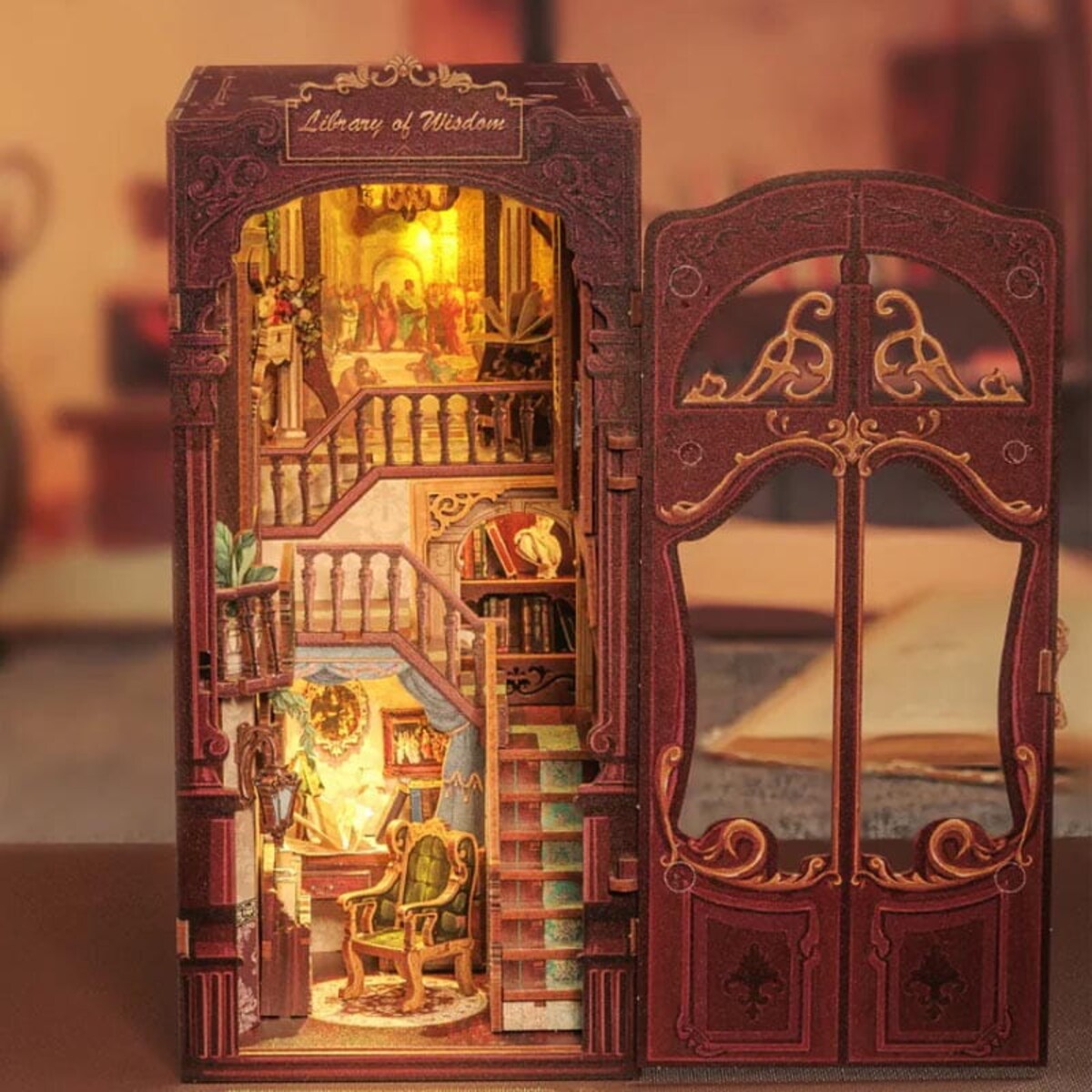 Miniaturowy domek Book Nook - Biblioteka mądrości - CuteBee