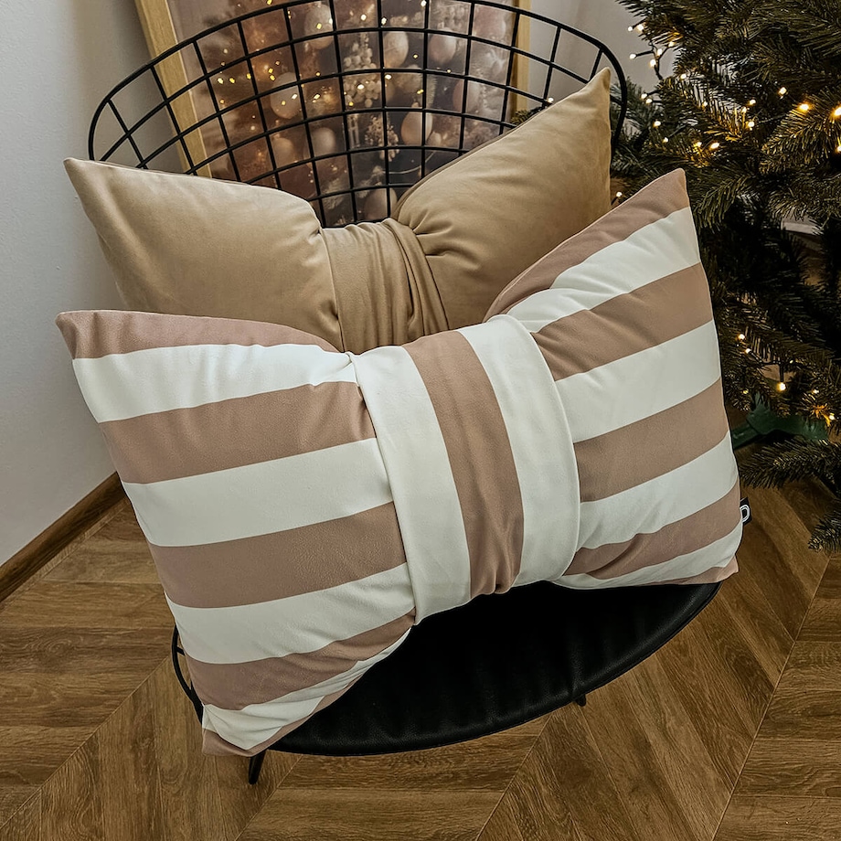 Poduszka XMAS wzór XM48 | Kokarda piaskowa 40 x 60 cm