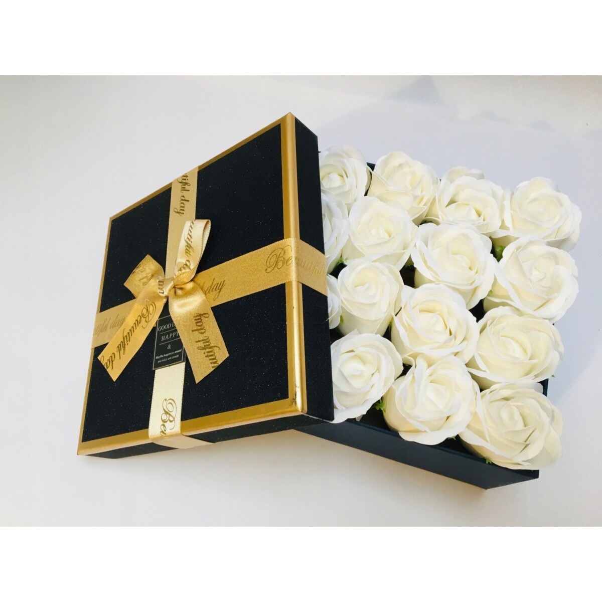 BOX PACHNĄCE białe RÓŻE MYDLANE GOTOWY PREZENT upominek urodziny ślub kwiat