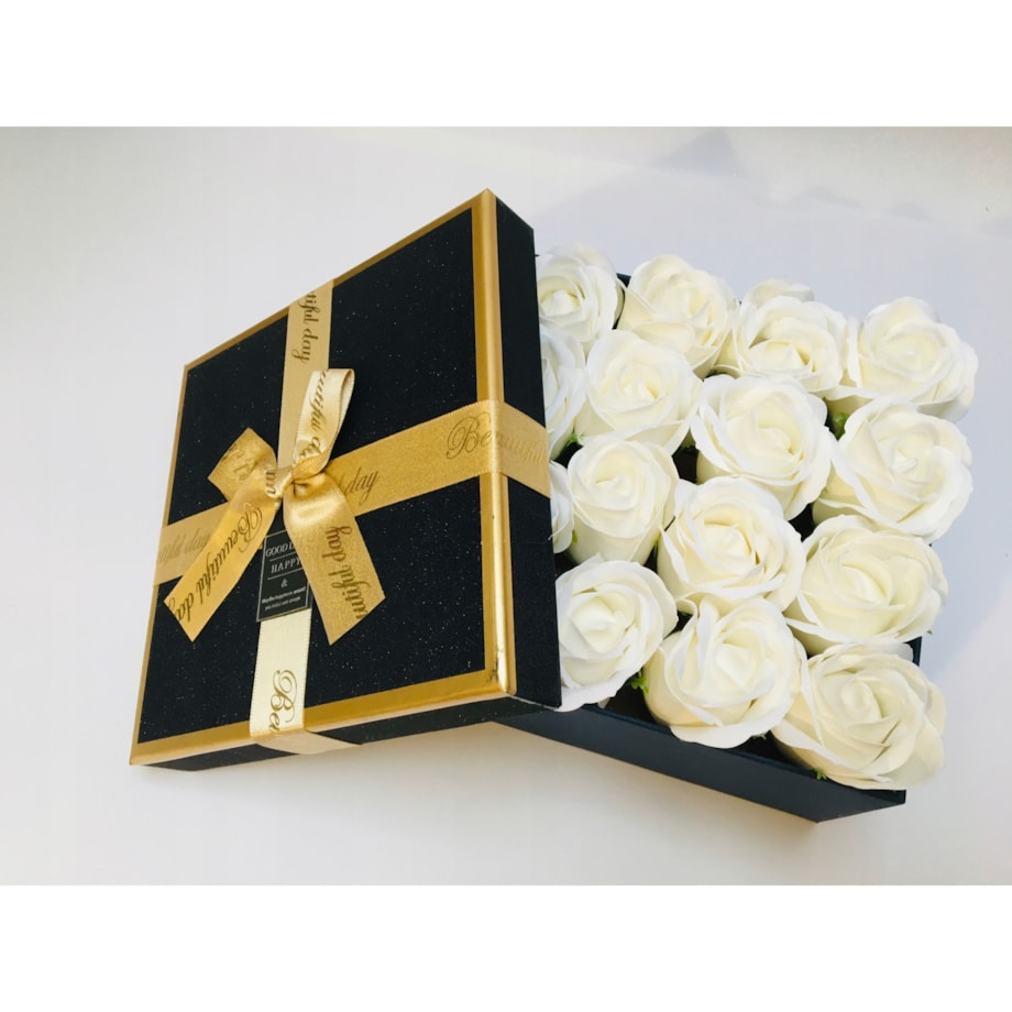 BOX PACHNĄCE białe RÓŻE MYDLANE GOTOWY PREZENT upominek urodziny ślub kwiat