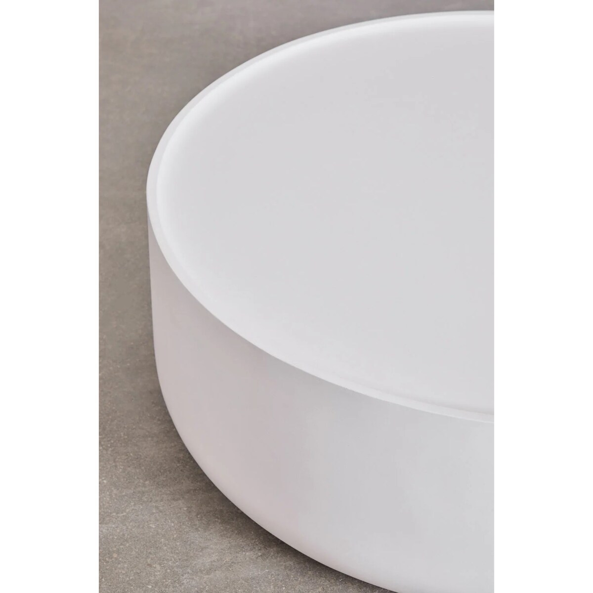 Cementowy stolik kawowy biały Drullo 80 cm