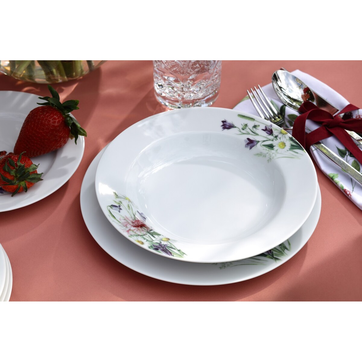 Zestaw talerzy dla 6 osób 18 el. Yvette Kwiatowe Opowieści G762