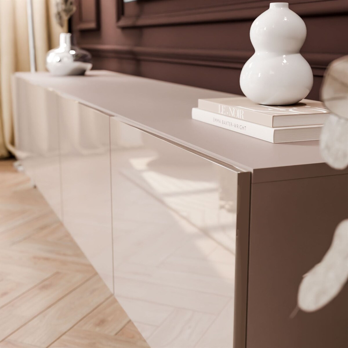 Szafka RTV COLGANTE 200 kaszmir wysoki połysk, oświetlenie LED, nóżki skośne srebrne