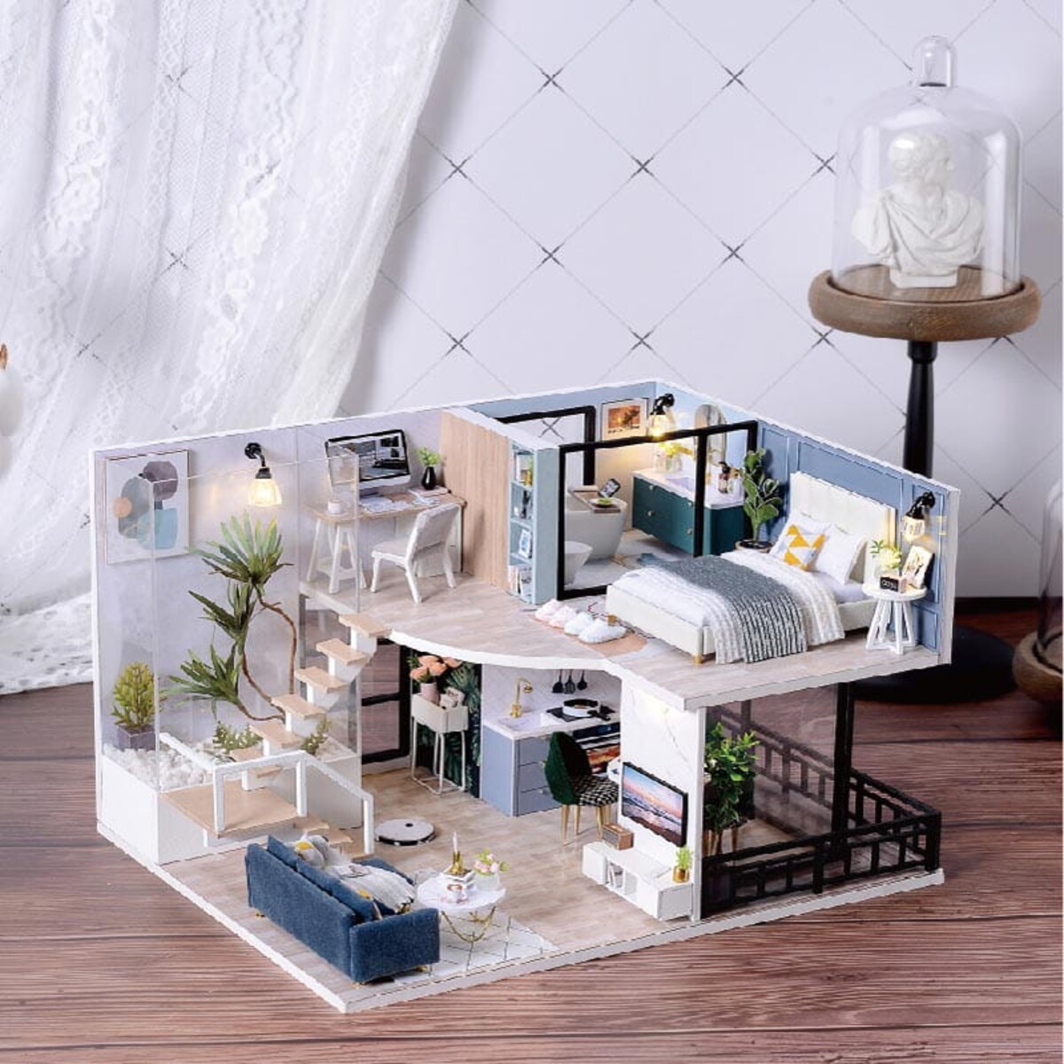 Miniaturowy domek - Pobudka o ósmej