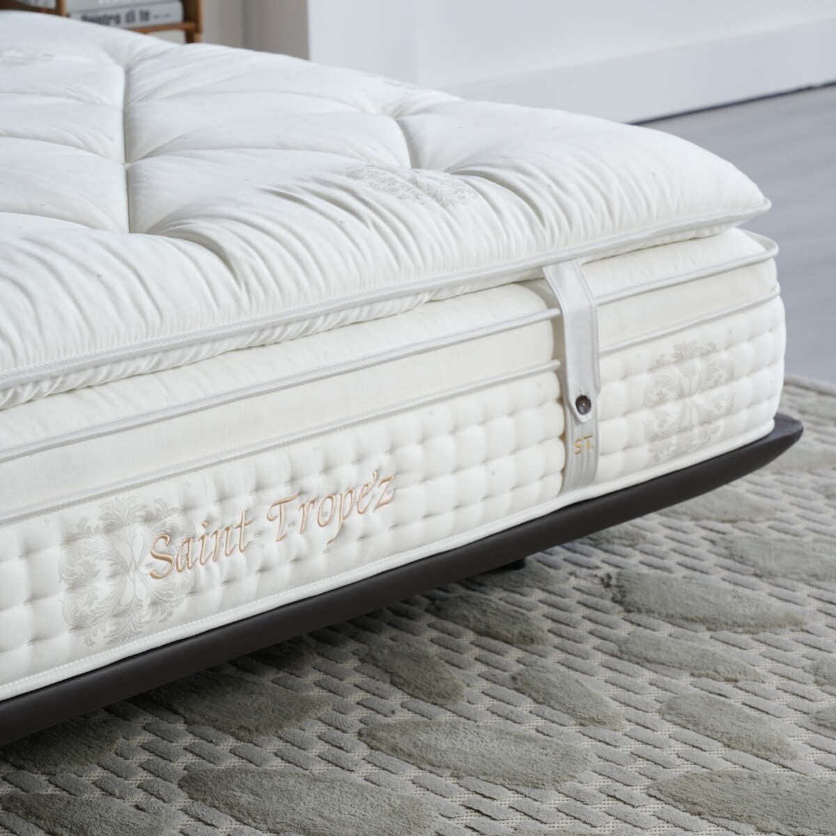 Materac Saint Trope’z Zikssen 200x200 cm