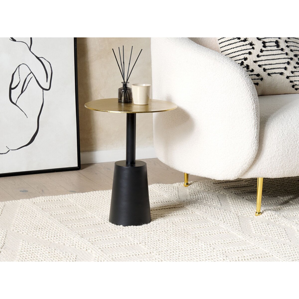 Stolik pomocniczy metalowy złoto-czarny TANAMI