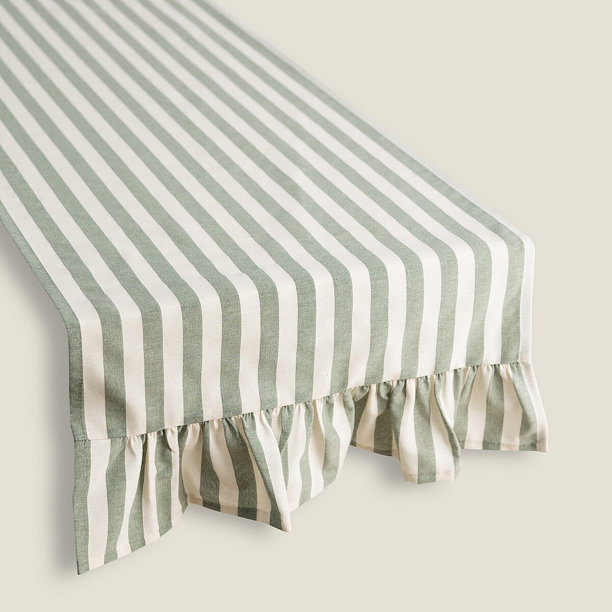 Bieżnik z falbaną 40x160 cm 40x160 zielono-białe pasy (1,5cm)