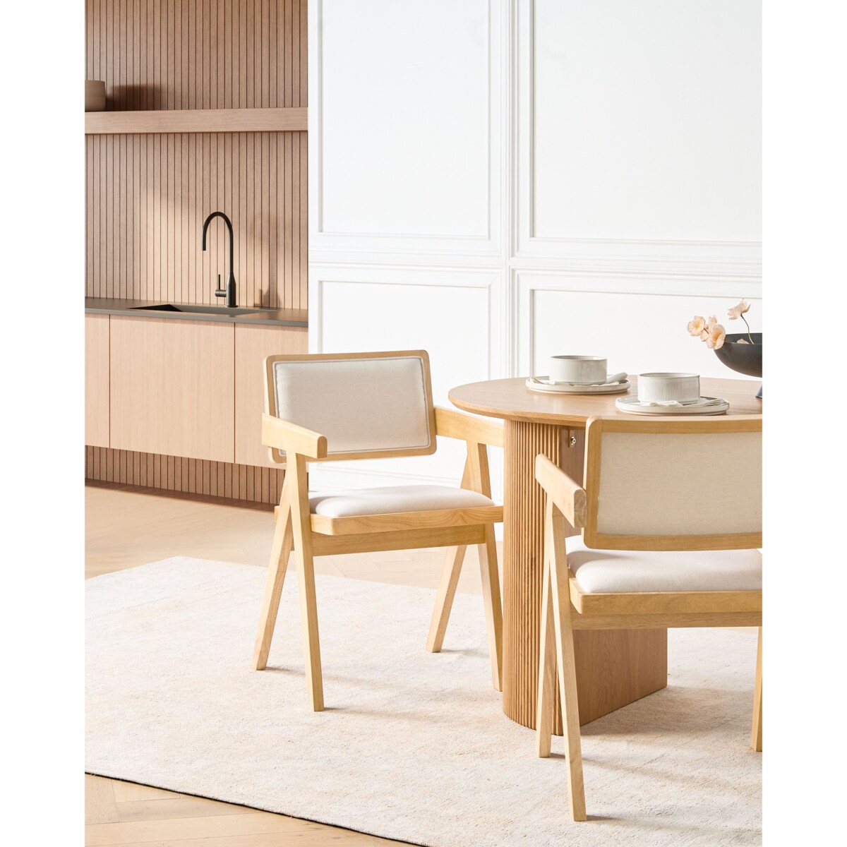 Zestaw 2 krzeseł do jadalni CARMODY Drewno Jasnobrązowy