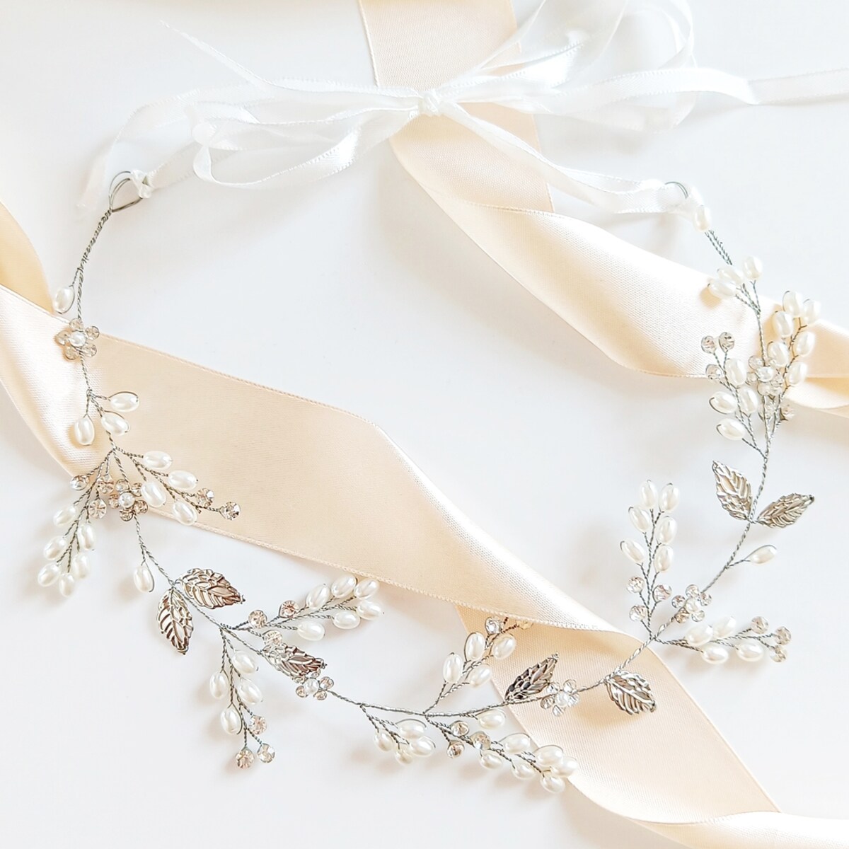 Wianek z perełkami na komunię ŚLUB boho glam z perelkami i listkami srebrny