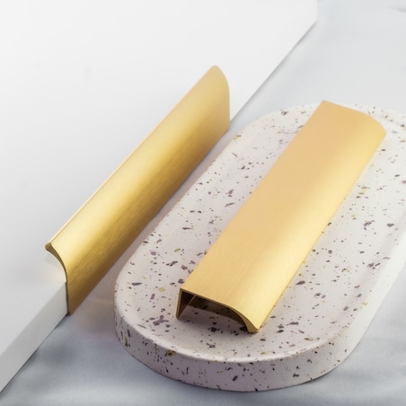 Uchwyt meblowy 160 mm mat krawędziowy złoty loft do mebli szafek i suflad