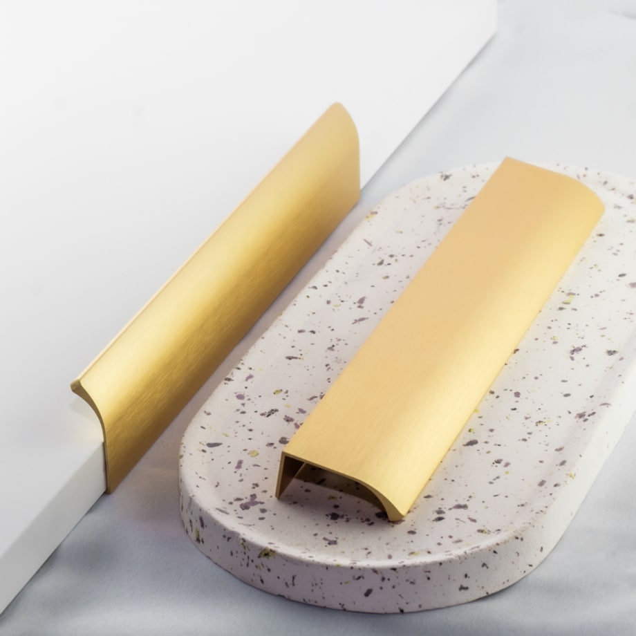 Uchwyt meblowy 160 mm mat krawędziowy złoty loft do mebli szafek i suflad