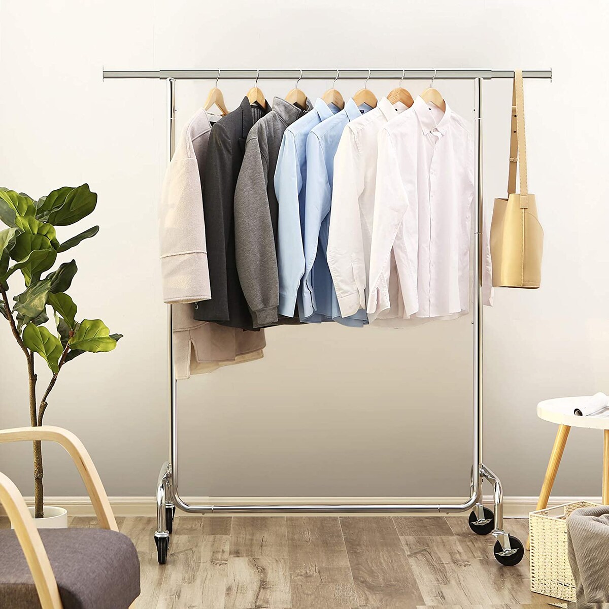 Wieszak Na Ubrania Na Kółkach do przedpokoju korytarza sypialni Srebrny