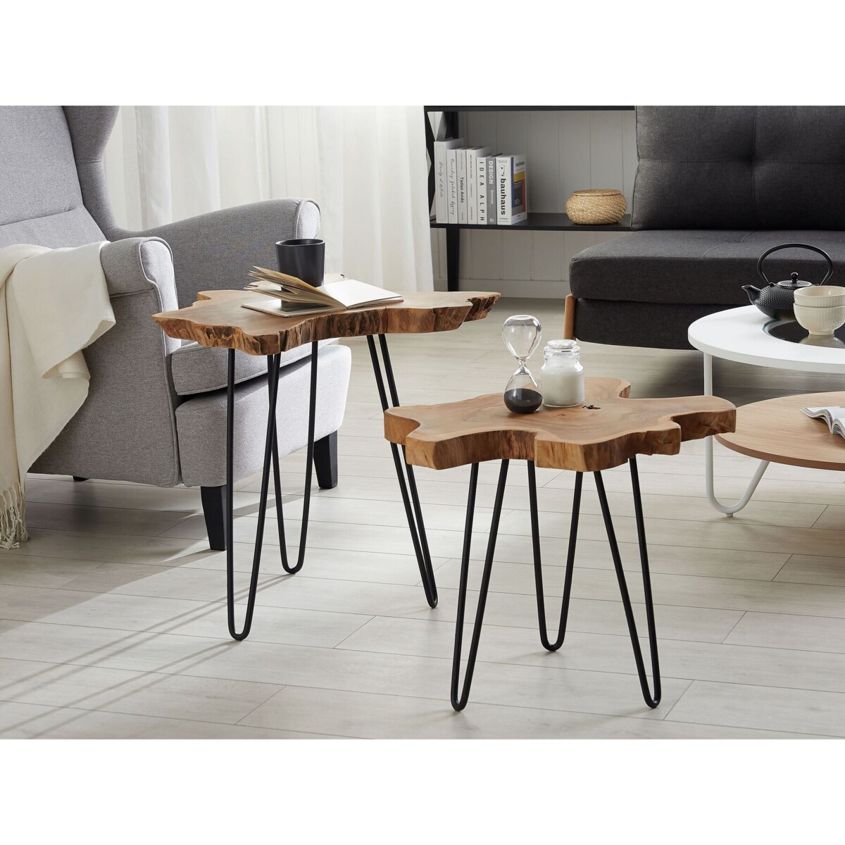 Zestaw 2 stolików pomocniczych CAMROSE Drewno tekowe Ciemnobrązowy