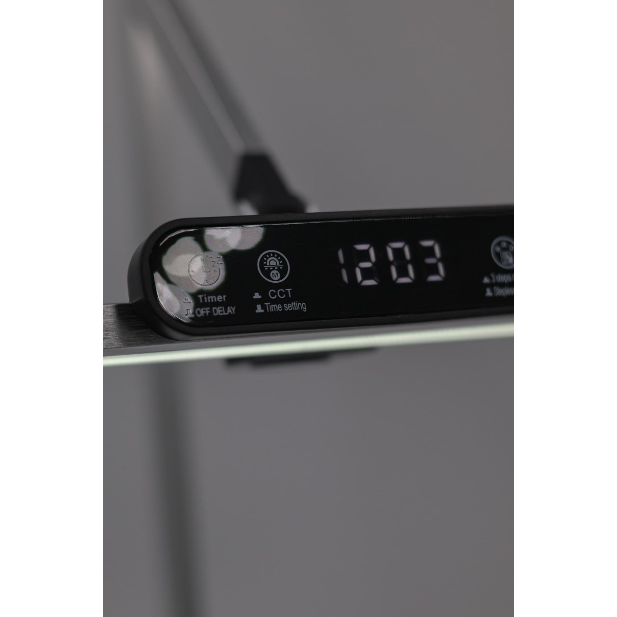 Lampka biurkowa K-BL1321 SREBRNY z serii ARES