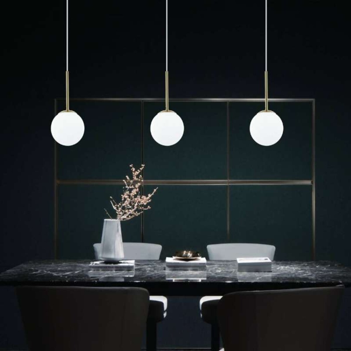 Okrągła LAMPA wisząca Bao I Gold IP44 Orlicki Design loftowa OPRAWA szklana kula ZWIS do łazienki ball IP44 złoty biały