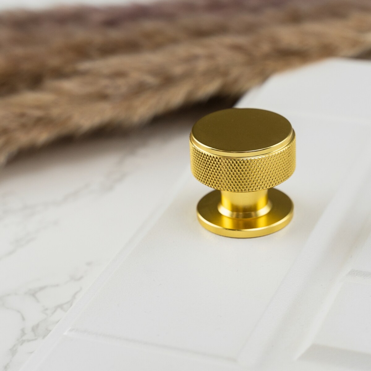 Gałka meblowa uchwyt do mebli złota okrągła 30 mm