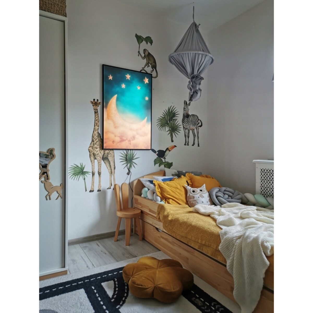 OBRAZ PODŚWIETLANY LED JELEŃ ramka czarna CANVAS SLIM 50x70 cm + zasilacz